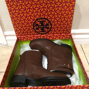 New Tory Burch Booties sz 5.5